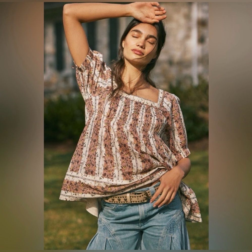 Free People - Vintage Lover, cotton top in a rose combo - size Lg